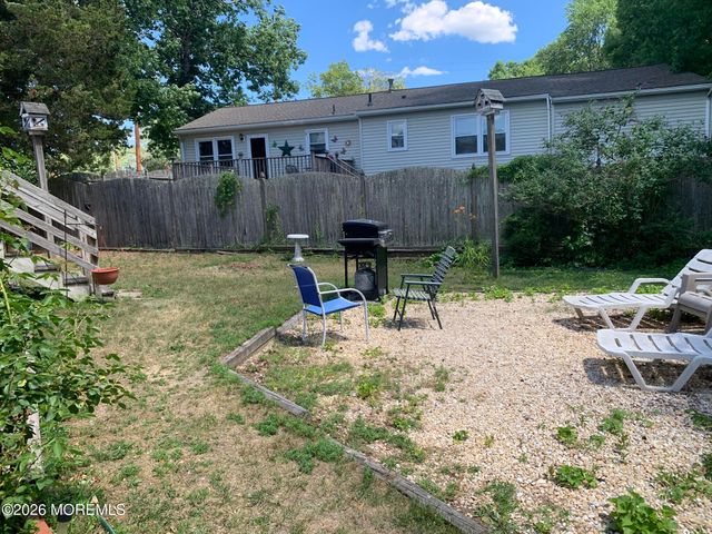 1764 Lockhart Street, Toms River, NJ 08757