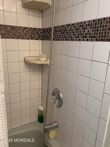 1764 Lockhart Street, Toms River, NJ 08757