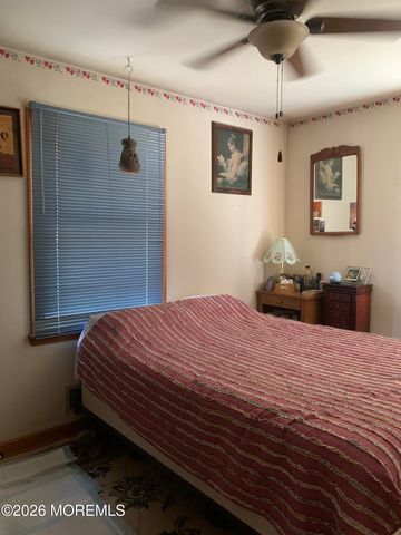 1764 Lockhart Street, Toms River, NJ 08757