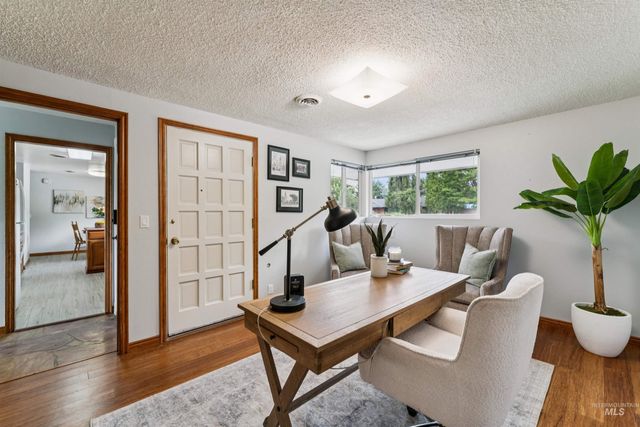 3795 N 33rd St, Boise, ID 83703