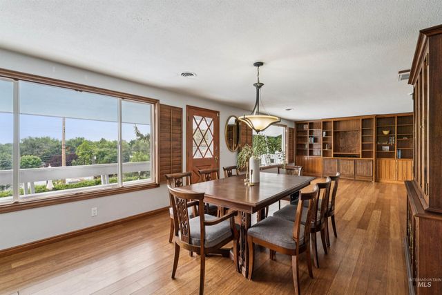 3795 N 33rd St, Boise, ID 83703