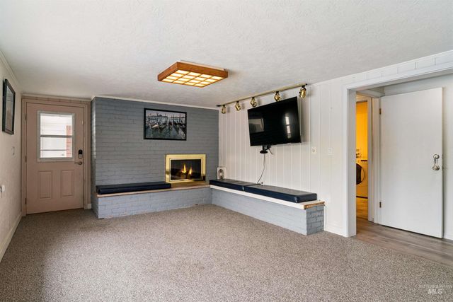 3795 N 33rd St, Boise, ID 83703