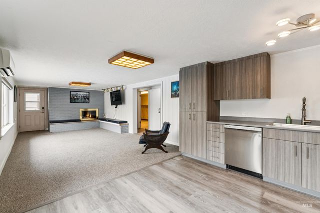 3795 N 33rd St, Boise, ID 83703