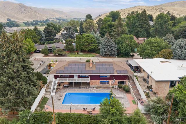 3795 N 33rd St, Boise, ID 83703