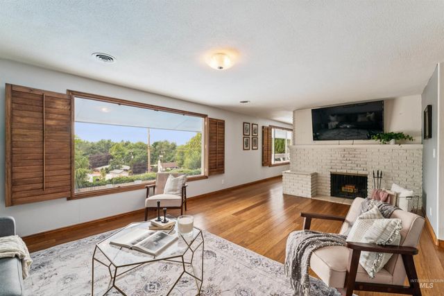 3795 N 33rd St, Boise, ID 83703
