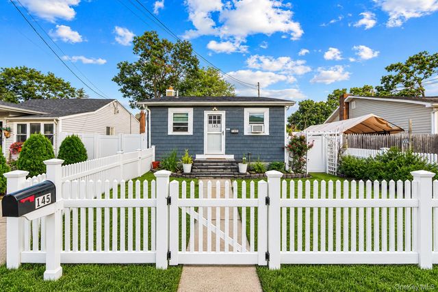 145 Carroll Avenue, Ronkonkoma, NY 11779