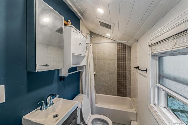 145 Carroll Avenue, Ronkonkoma, NY 11779