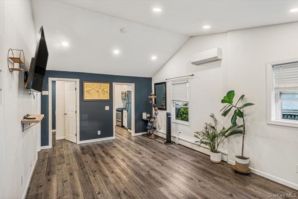 145 Carroll Avenue, Ronkonkoma, NY 11779 — photo 3