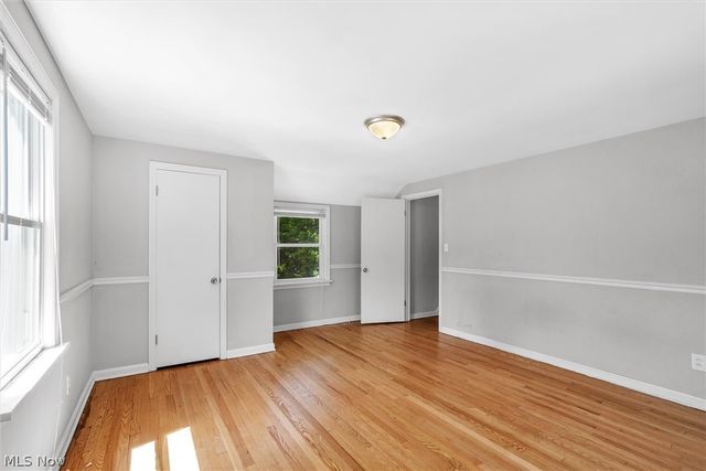 1130 Haselton Road, Cleveland Heights, OH 44121