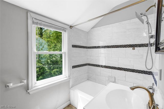 1130 Haselton Road, Cleveland Heights, OH 44121