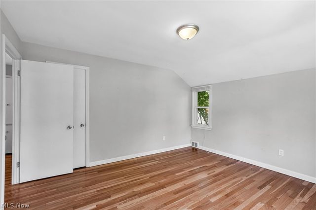 1130 Haselton Road, Cleveland Heights, OH 44121