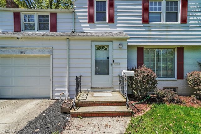 1130 Haselton Road, Cleveland Heights, OH 44121