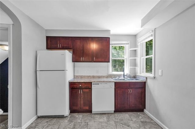 1130 Haselton Road, Cleveland Heights, OH 44121