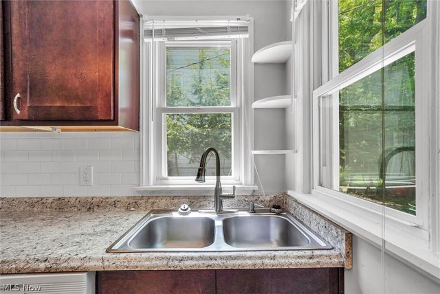 1130 Haselton Road, Cleveland Heights, OH 44121