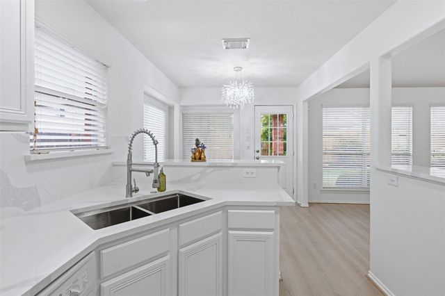 7027 Raven Cliffs Lane, Spring, TX 77379