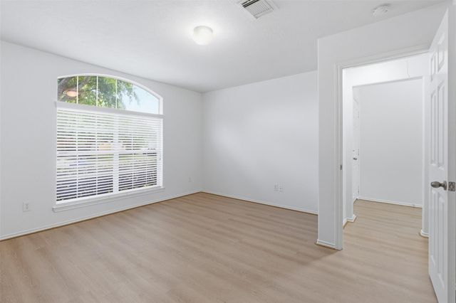 7027 Raven Cliffs Lane, Spring, TX 77379