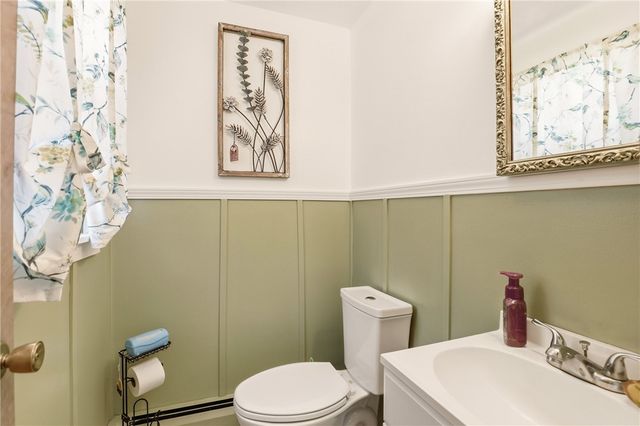 162 County Park Rd, Mt Pleasant Twp, PA 15666