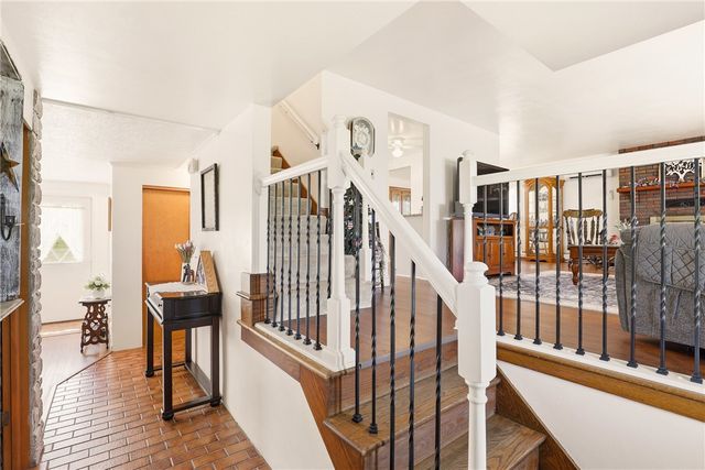162 County Park Rd, Mt Pleasant Twp, PA 15666