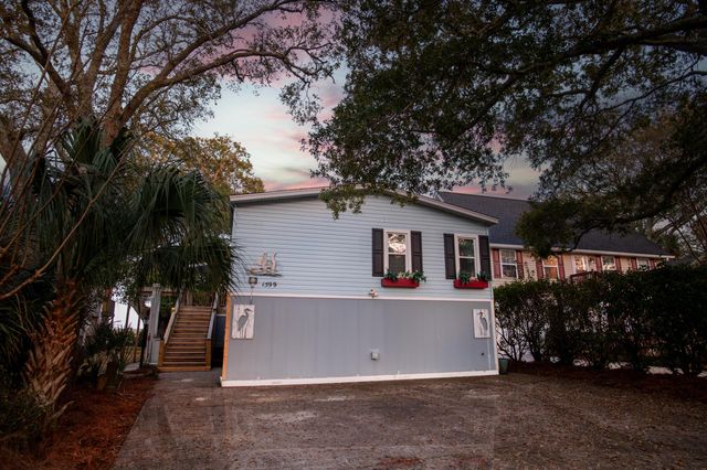 1599 Terns Nest Road, Charleston, SC 29412