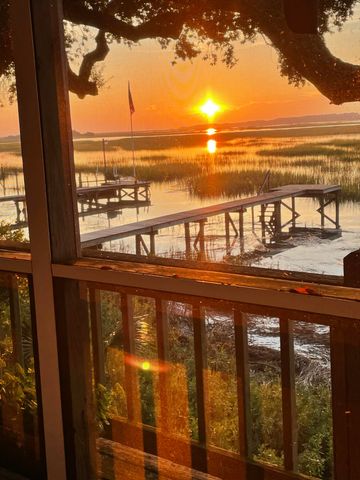 1599 Terns Nest Road, Charleston, SC 29412