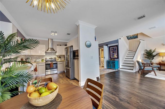 1690 Yellowheart Way, Hollywood, FL 33019