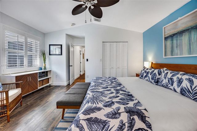 1690 Yellowheart Way, Hollywood, FL 33019