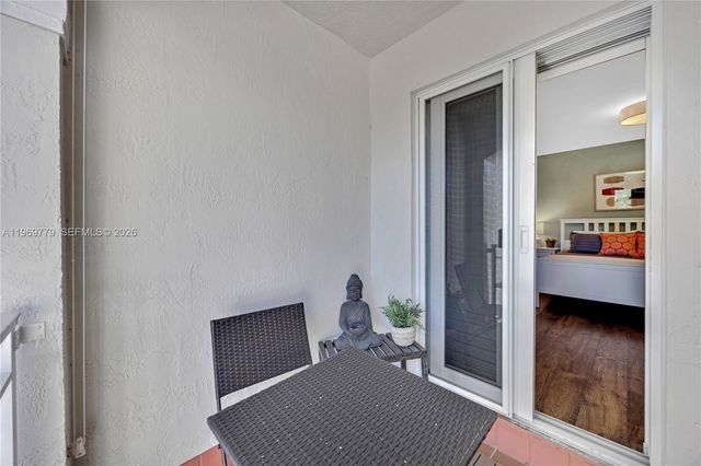 1690 Yellowheart Way, Hollywood, FL 33019