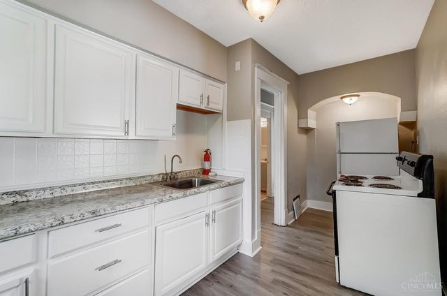 2014 Highland Avenue, Cincinnati, OH 45219