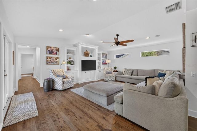 1351 ONECO AVENUE, Winter Park, FL 32789