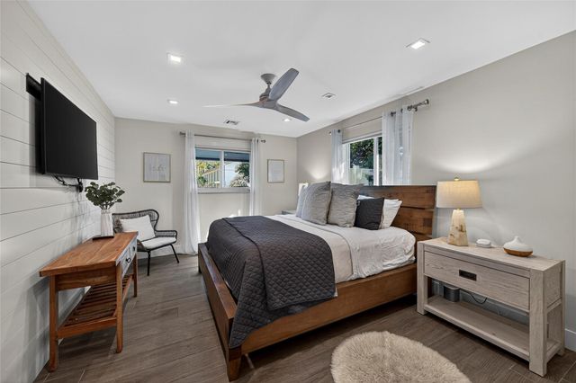 1959 SE 25th Avenue, Fort Lauderdale, FL 33316