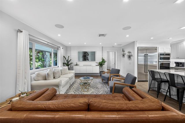 1959 SE 25th Avenue, Fort Lauderdale, FL 33316