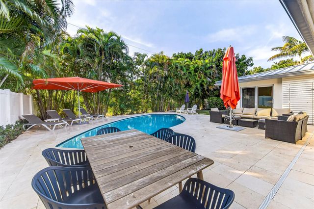 1959 SE 25th Avenue, Fort Lauderdale, FL 33316