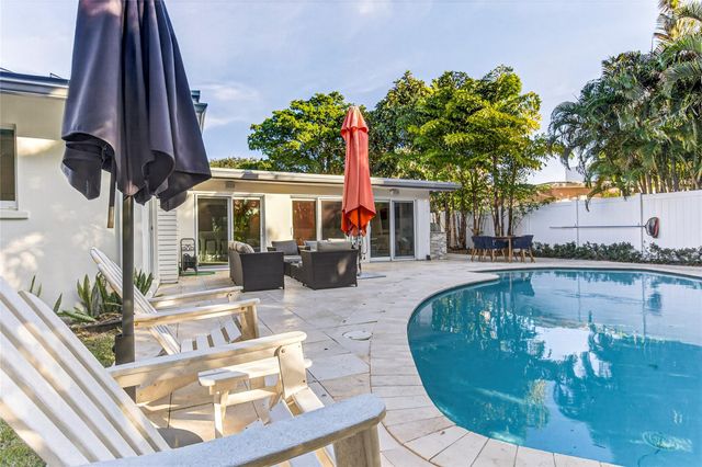 1959 SE 25th Avenue, Fort Lauderdale, FL 33316