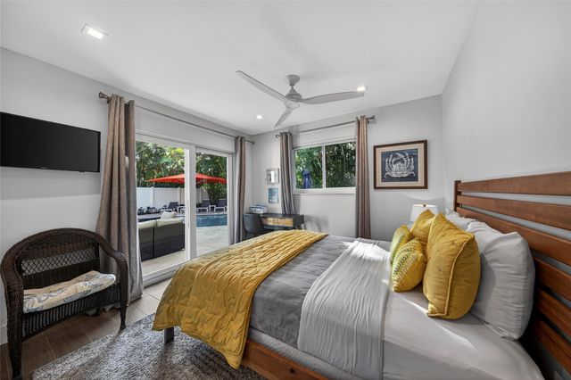 1959 SE 25th Avenue, Fort Lauderdale, FL 33316