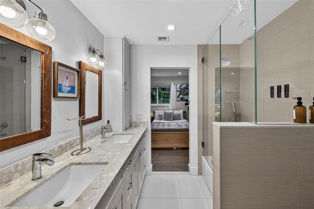 1959 SE 25th Avenue, Fort Lauderdale, FL 33316