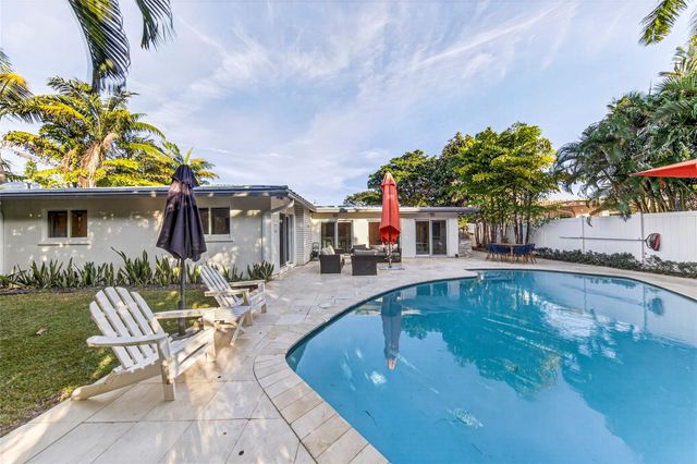 1959 SE 25th Avenue, Fort Lauderdale, FL 33316