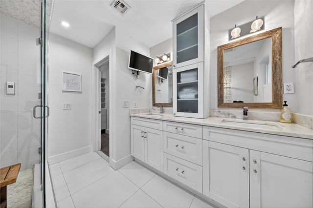 1959 SE 25th Avenue, Fort Lauderdale, FL 33316