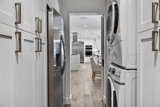 1959 SE 25th Avenue, Fort Lauderdale, FL 33316