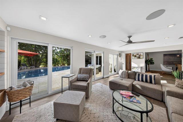 1959 SE 25th Avenue, Fort Lauderdale, FL 33316