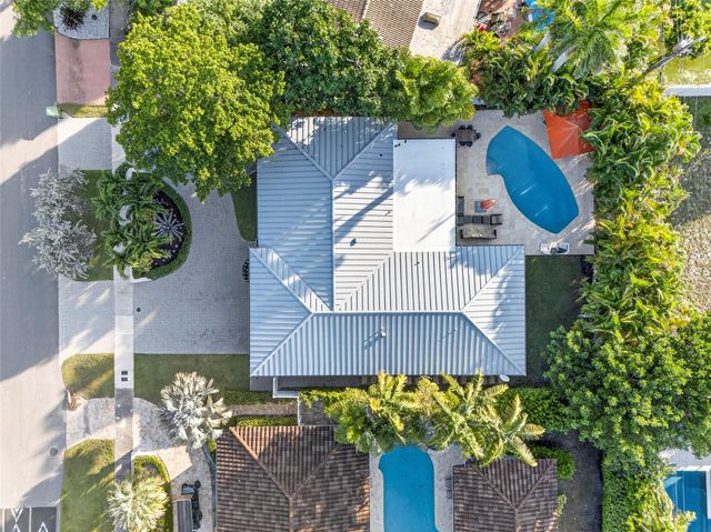 1959 SE 25th Avenue, Fort Lauderdale, FL 33316