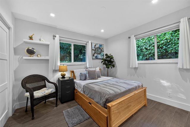 1959 SE 25th Avenue, Fort Lauderdale, FL 33316