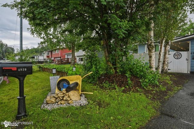 4930 E 5th Avenue, Anchorage, AK 99508