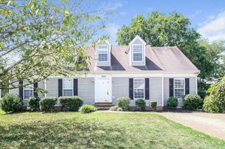 2921 Stapleton Dr, Spring Hill, TN 37174