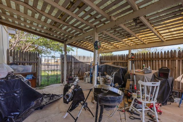 1722 Hemphill, Odessa, TX 79763