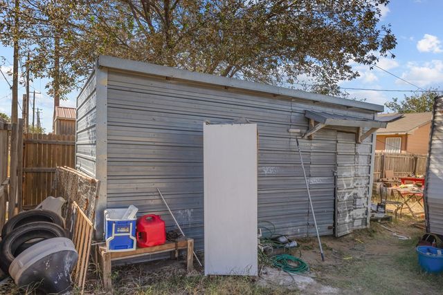 1722 Hemphill, Odessa, TX 79763