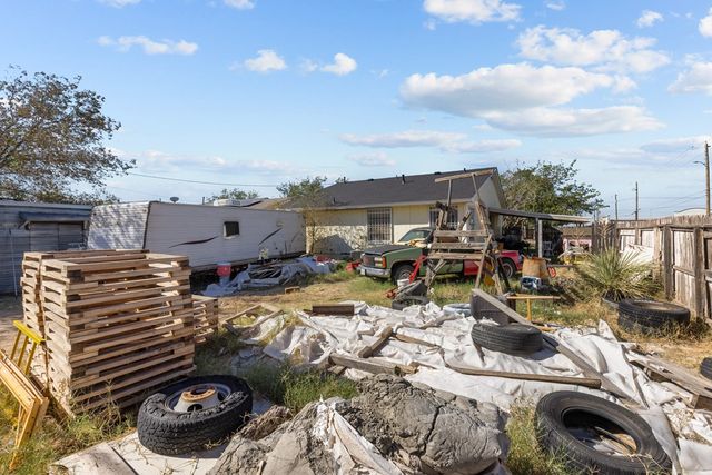 1722 Hemphill, Odessa, TX 79763