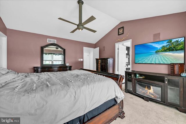 1602 CHURCHILL RD, Harrisburg, PA 17111