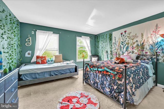 1602 CHURCHILL RD, Harrisburg, PA 17111