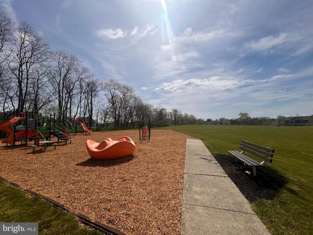 1602 CHURCHILL RD, Harrisburg, PA 17111