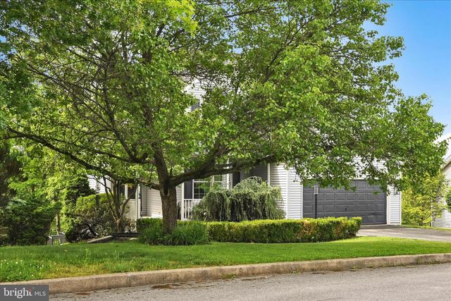 1602 CHURCHILL RD, Harrisburg, PA 17111